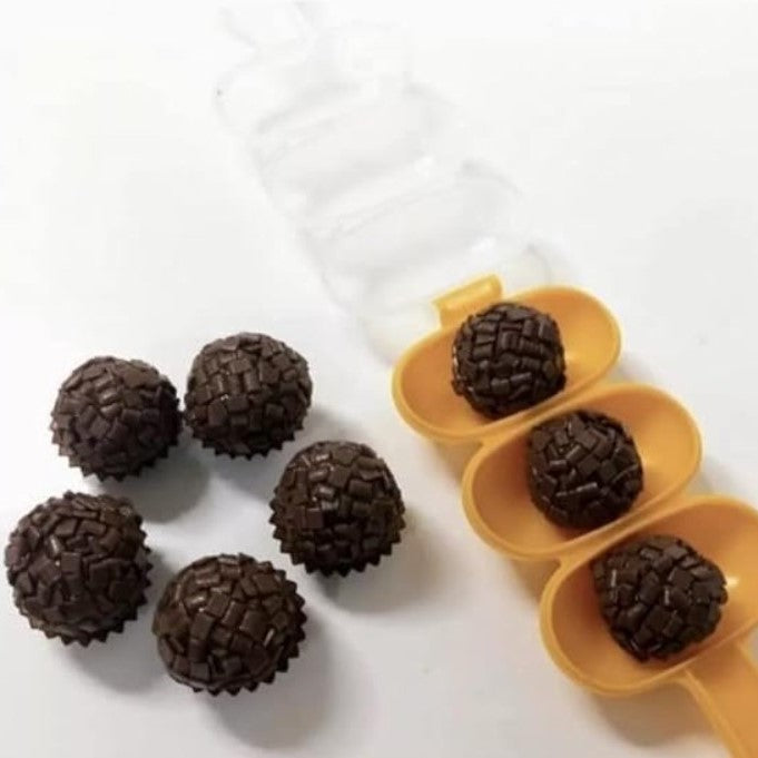 Chocalho para brigadeiros com 3 cavidades