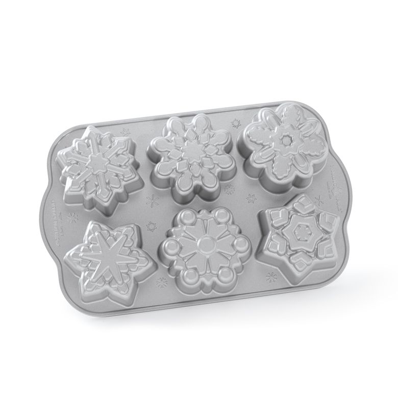 Forma Frozen Snowflake Cakelets Nordic Ware