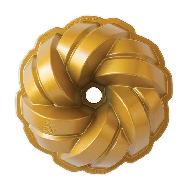 Forma Bundt Braided 75º Aniversário- Nordic Ware